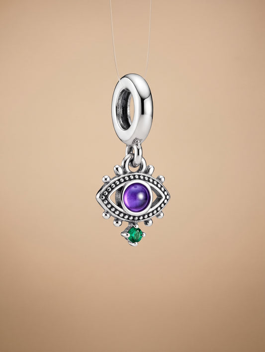 Charm ojito morado