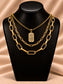 Collar triple con dije rectangular geométrico