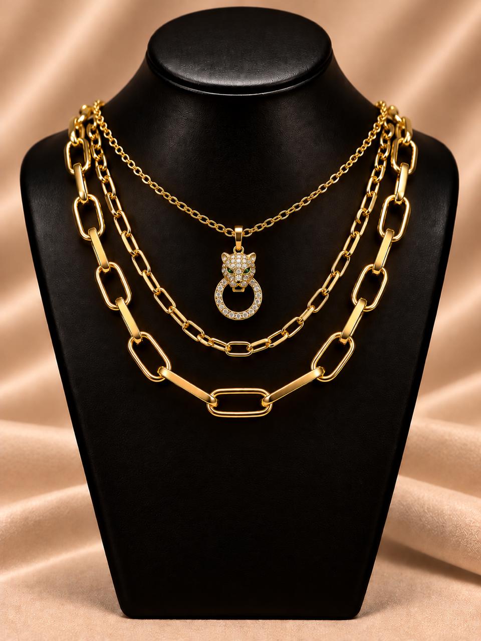 Collar dorado triple leopardo con circulo